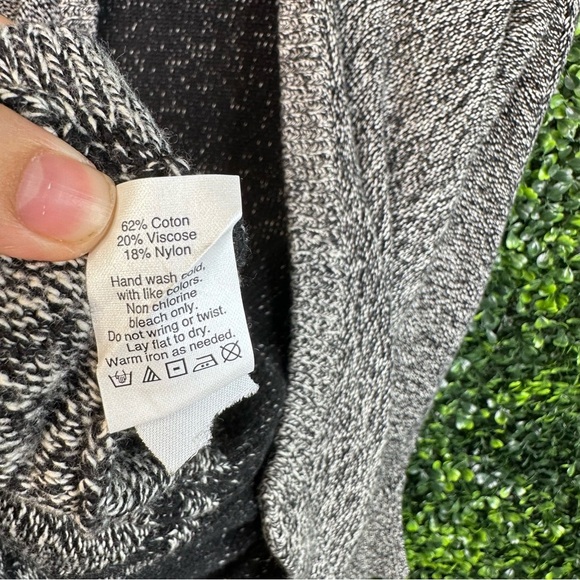 Madewell Gray and Black Cardigan with Draped Design - Picture 8 of 12